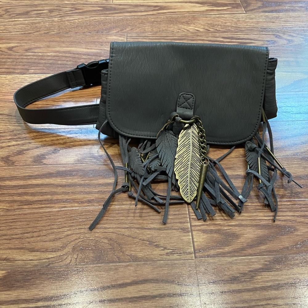 Grey Feather Festival Waist Bag NWOT